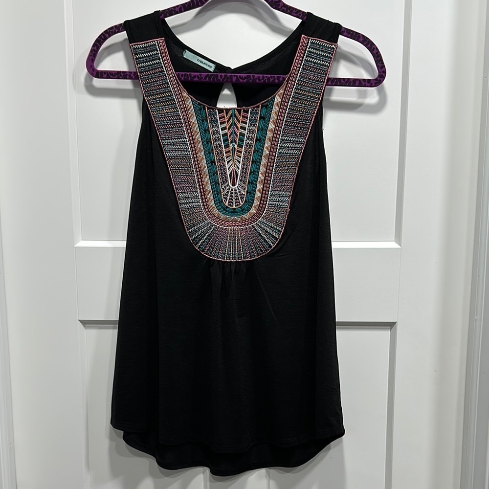 Maurice’s Black Sleeveless Shirt - Size Medium